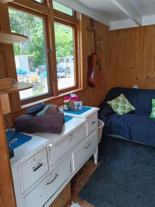 Gumboot Paradise Eco Stay Barrytown Eksteriør billede
